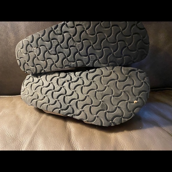 Birkis sandals. - Picture 2 of 6